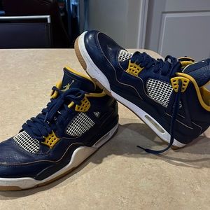 Mens Jordan 4 retro “Dunk from above”